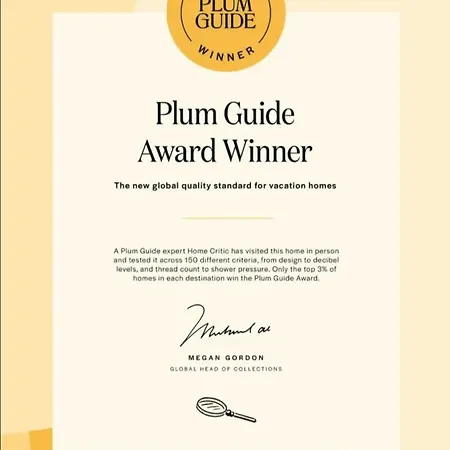 Arbio I Design Near Deutsche Oper *