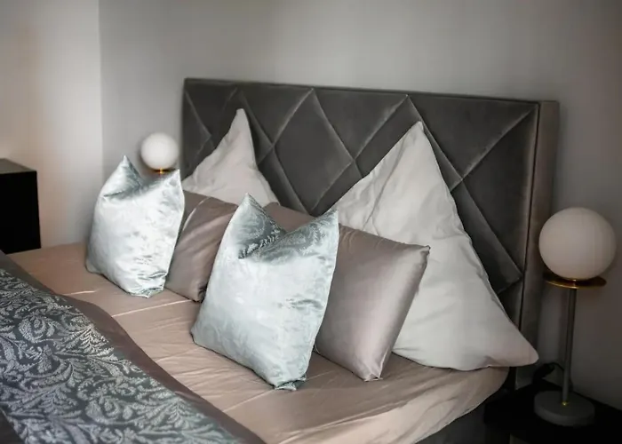 Arbio I Design Near Deutsche Oper