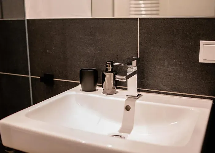 Arbio I Design Near Deutsche Oper * Berlin