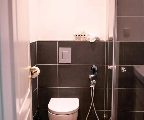 Arbio I Design Near Deutsche Oper